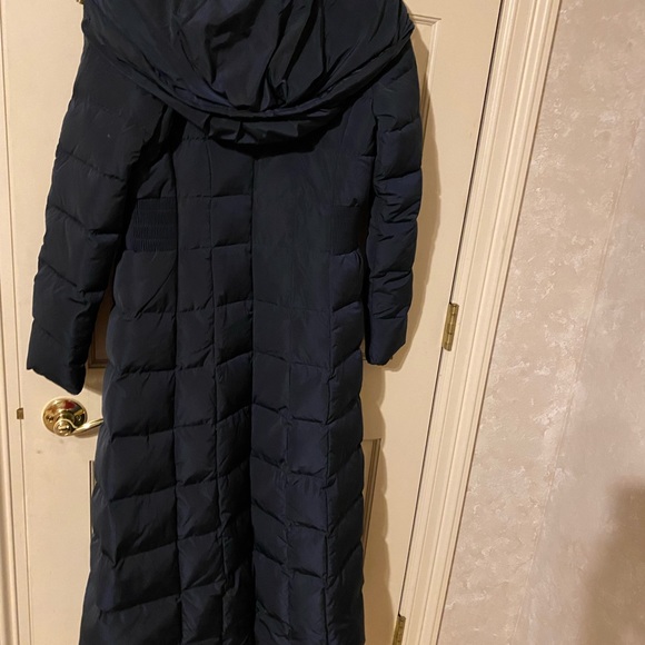 Cole Han puffer coat - Picture 6 of 6